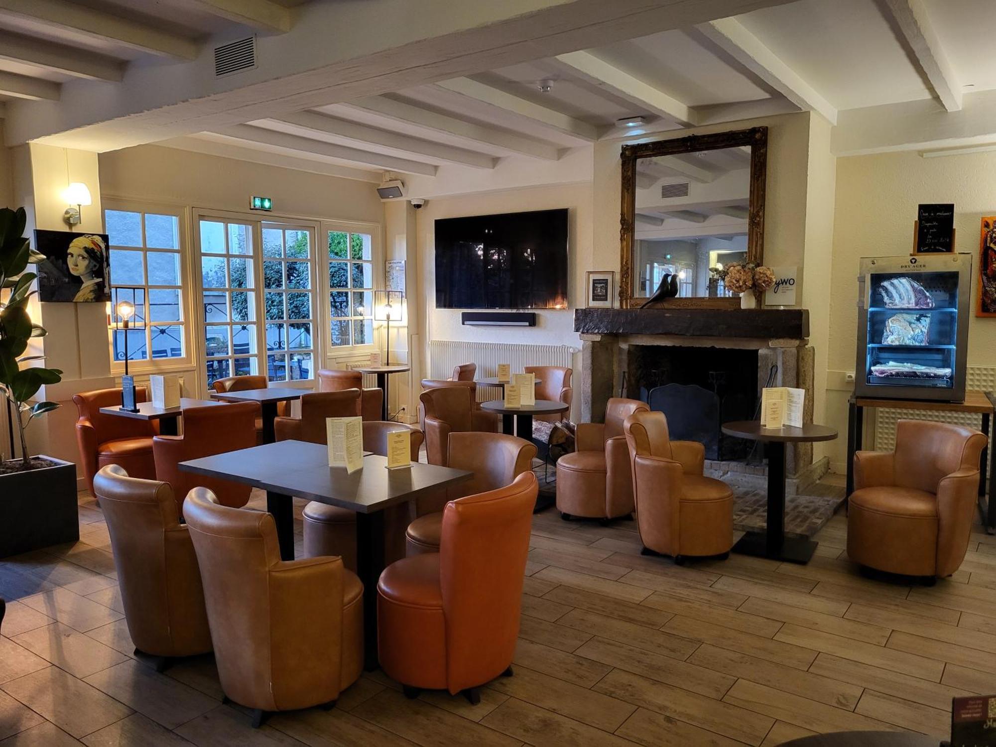 Best Western Blanche De Castille Дурдан Екстериор снимка
