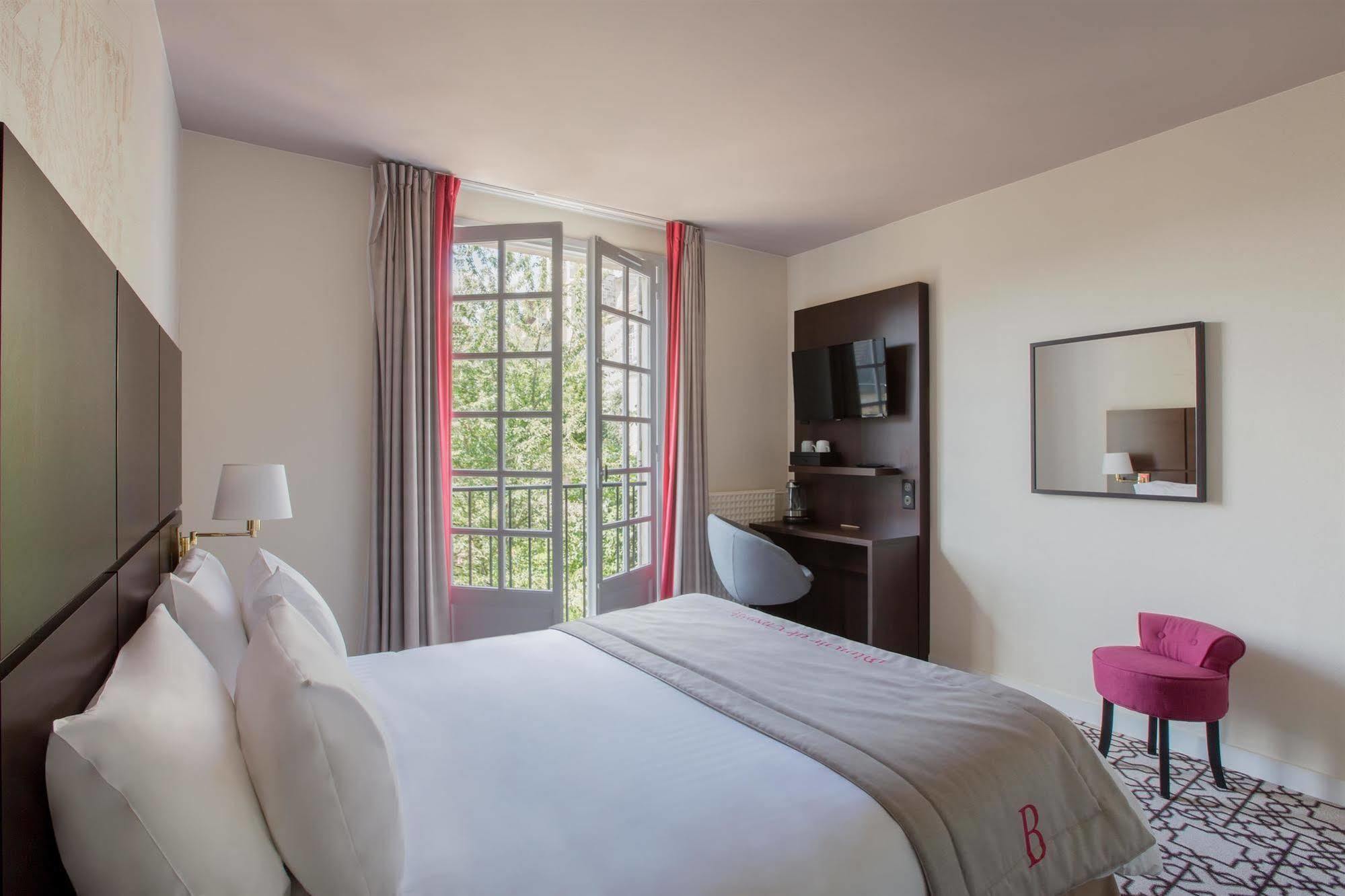 Best Western Blanche De Castille Дурдан Екстериор снимка